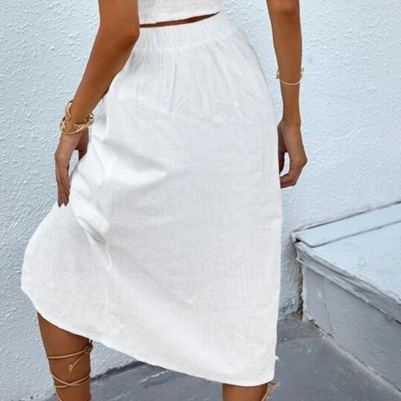 New white button down skirt - Picture 5 of 6
